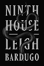 Ninth House (Large Print)