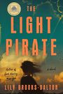The Light Pirate (Large Print)
